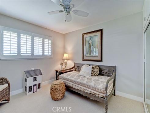 860  Ronda Mendoza  O , Laguna Woods, CA