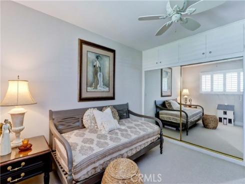 860  Ronda Mendoza  O , Laguna Woods, CA