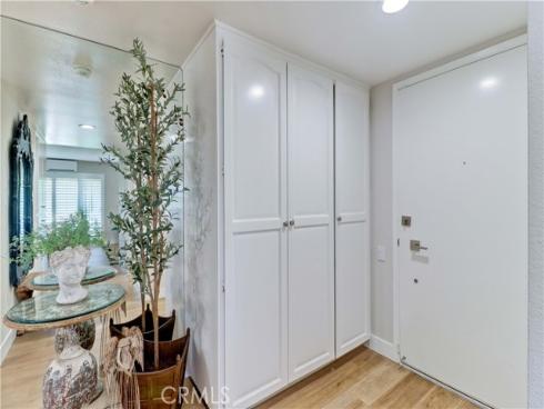 860  Ronda Mendoza  O , Laguna Woods, CA