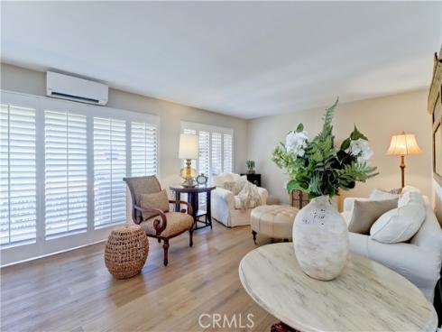 860  Ronda Mendoza  O , Laguna Woods, CA
