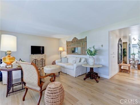860  Ronda Mendoza  O , Laguna Woods, CA