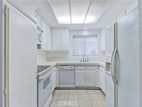 2399  Via Mariposa W Unit 1-f  , Laguna Woods, CA