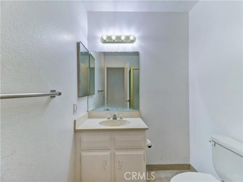 2399  Via Mariposa W Unit 1-f  , Laguna Woods, CA