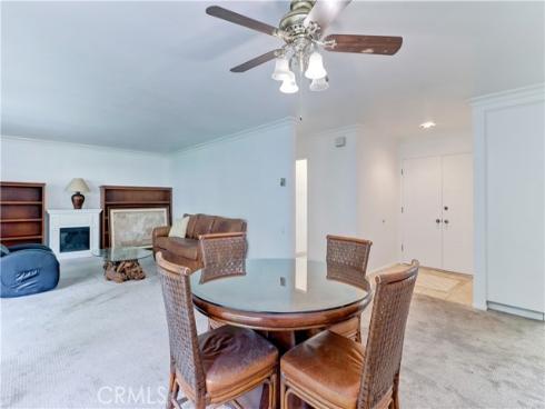 2399  Via Mariposa W Unit 1-f  , Laguna Woods, CA
