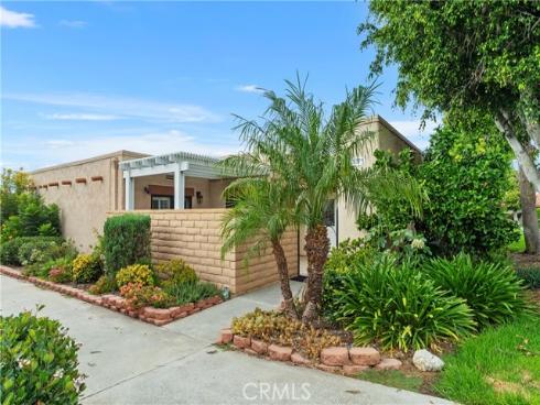 3071  Via Serena  D , Laguna Woods, CA