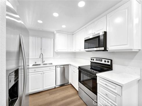 2405  Via Mariposa W Unit# 2c  , Laguna Woods, CA