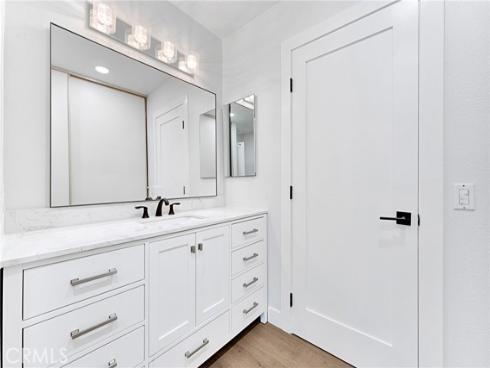 2405  Via Mariposa W Unit# 2c  , Laguna Woods, CA