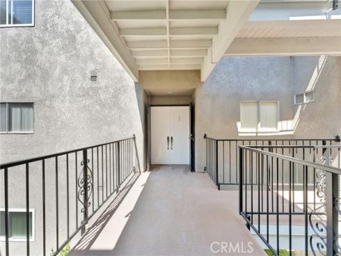 2405  Via Mariposa W Unit# 2c  , Laguna Woods, CA