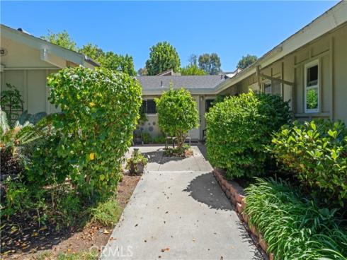 613  Avenida Sevilla  B , Laguna Woods, CA