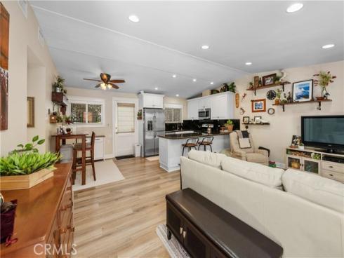 613  Avenida Sevilla  B , Laguna Woods, CA