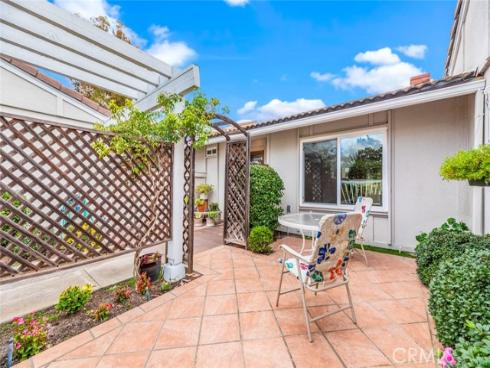 3191  Via Buena Vista  C , Laguna Woods, CA