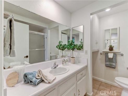 2184 Via Mariposa B , Laguna Woods, CA