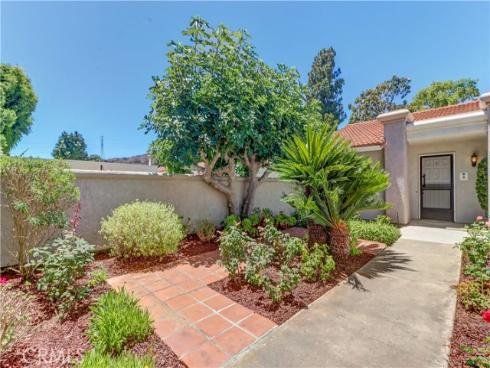 5528  Via La Mesa  A , Laguna Woods, CA