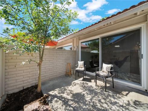 3079  Via Serena  A , Laguna Woods, CA
