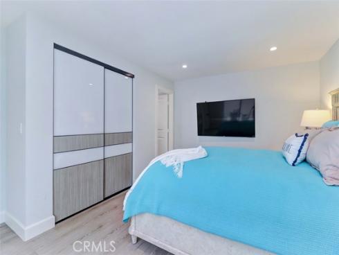 2305  Via Puerta  , Laguna Woods, CA