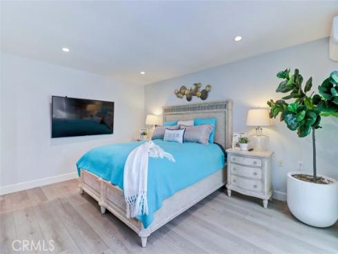 2305  Via Puerta  , Laguna Woods, CA