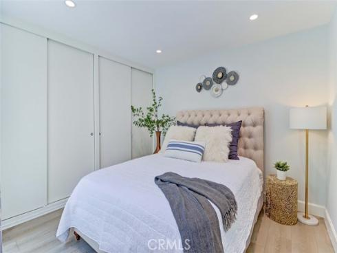2305  Via Puerta  , Laguna Woods, CA