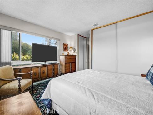 3050  Via Serena  B , Laguna Woods, CA