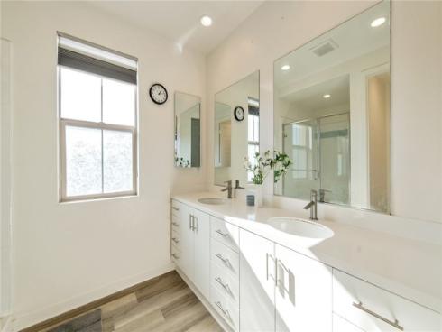 192 Finch , Lake Forest, CA