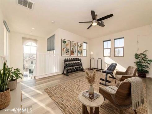 192 Finch , Lake Forest, CA