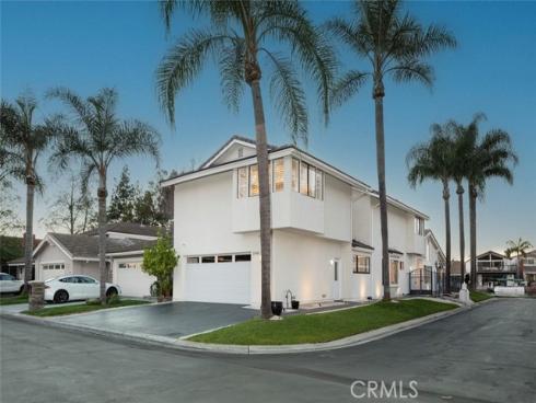 21961  Cayuga Lane  , Lake Forest, CA