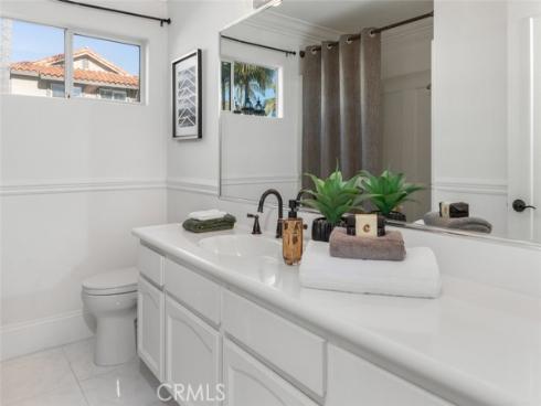 21961  Cayuga Lane  , Lake Forest, CA