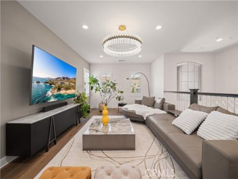 2592 Highland Oak Court, Lake Forest, CA