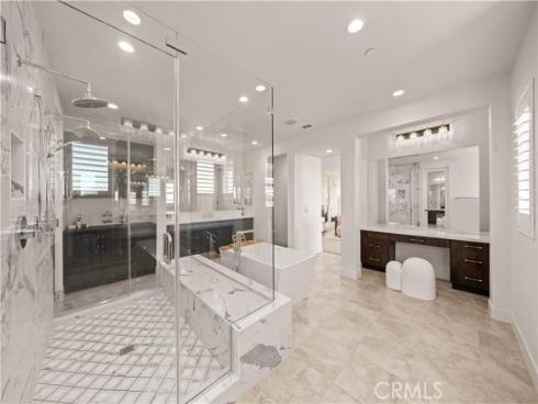 2592 Highland Oak Court, Lake Forest, CA