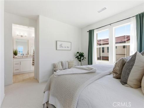 600 Shadowbrook , Lake Forest, CA