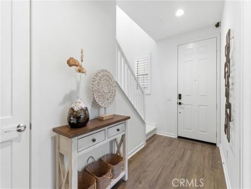 600 Shadowbrook , Lake Forest, CA