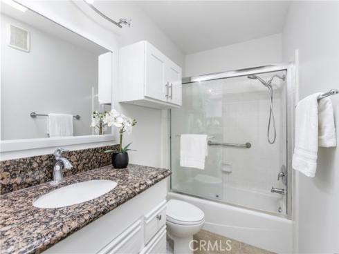 25183 Oak Canyon , Lake Forest, CA