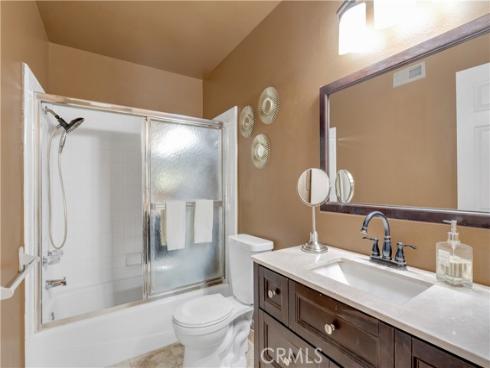 25231  Tanoak  , Lake Forest, CA