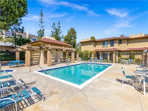 25231  Tanoak  , Lake Forest, CA