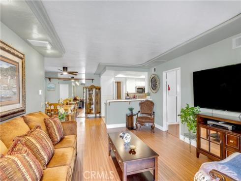 25231  Tanoak  , Lake Forest, CA