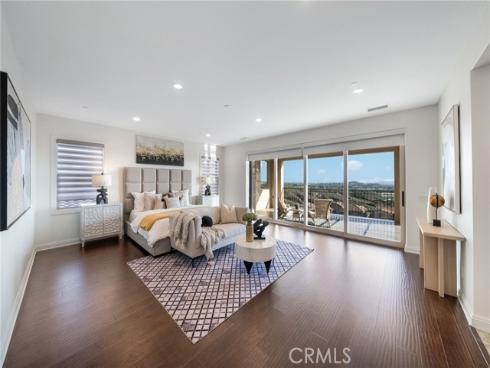 1132 Summit Oak , Lake Forest, CA
