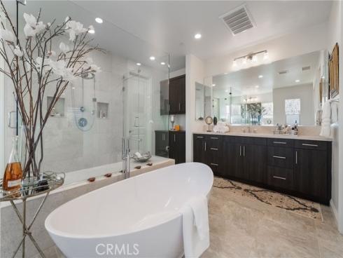 1132 Summit Oak , Lake Forest, CA