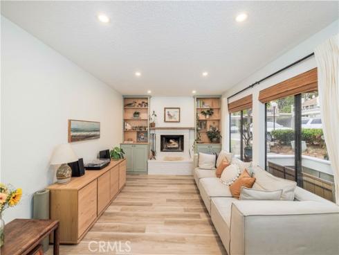 25594 Mont Pointe 4A