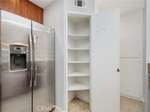 25701 View Pointe 8C , Lake Forest, CA