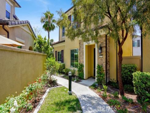 137 Primrose Drive, Lake Forest, CA