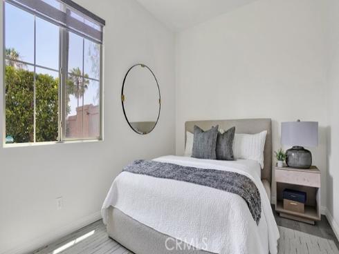 137 Primrose Drive, Lake Forest, CA