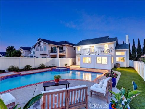 21095 Skylark Drive, Lake Forest, CA