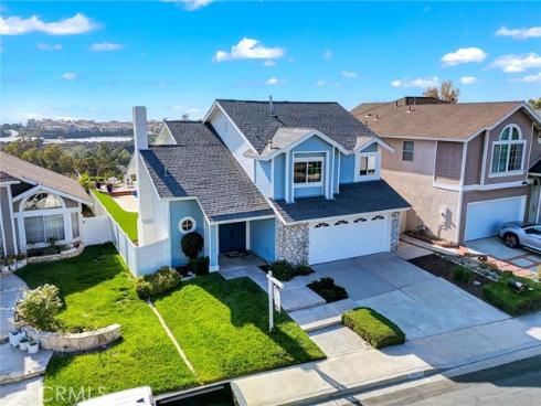 21095 Skylark Drive, Lake Forest, CA