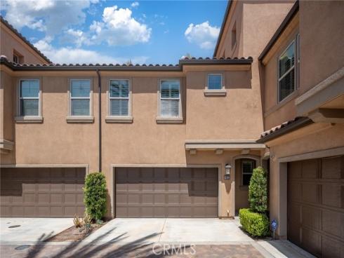182 Finch , Lake Forest, CA