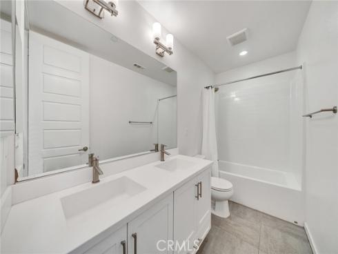 182 Finch , Lake Forest, CA