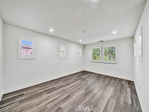 182 Finch , Lake Forest, CA