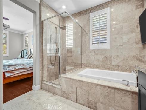 1009  El Paseo  , Lake Forest, CA