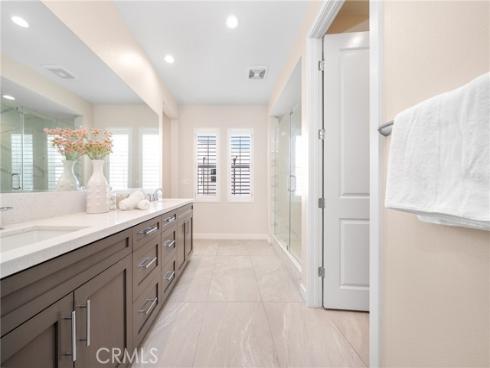 130  Holliston  , Lake Forest, CA