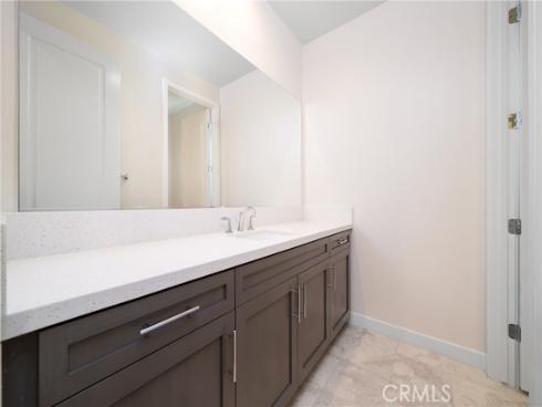 130  Holliston  , Lake Forest, CA