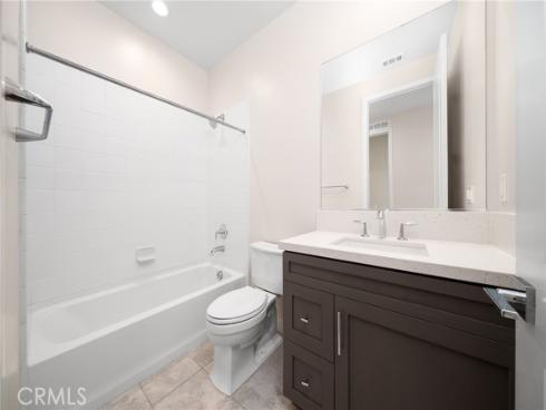 130  Holliston  , Lake Forest, CA