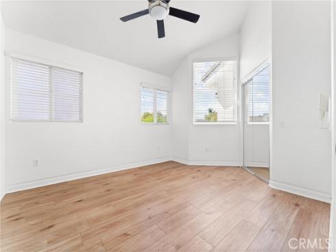 21886 Winnebago , Lake Forest, CA